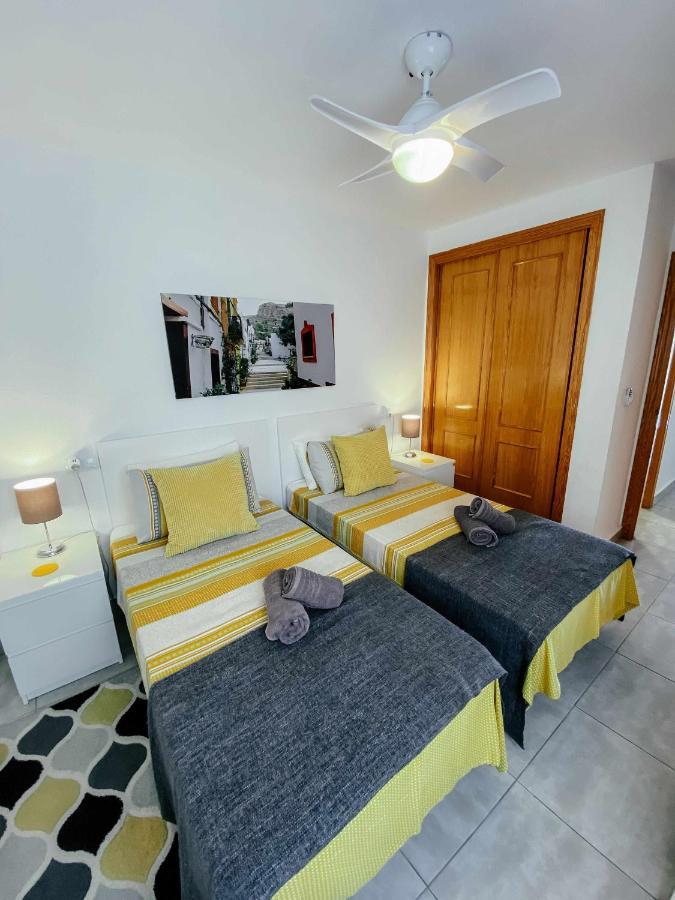 Stunning 2 Bedroom Apartment With Pool View 阿利坎特 外观 照片
